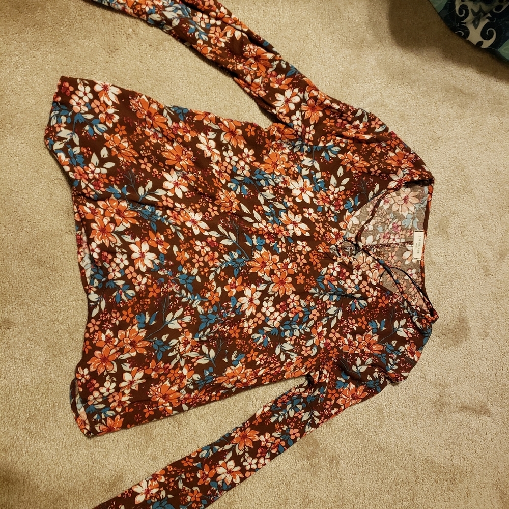 Long sleeve shirt